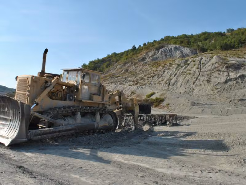 Trattamento prima dell'estrazione del materiale