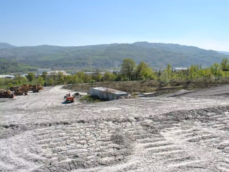 Cava di argilla per diversi usi vicino a Sassuolo (MO)