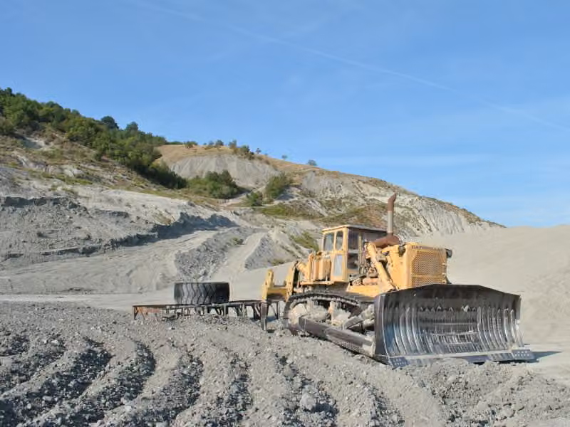 Lavorazione terra per diversi usi vicino a Sassuolo (MO)